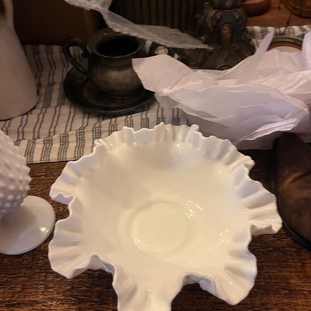 Fenton Cabbage Rose Bowl Rare